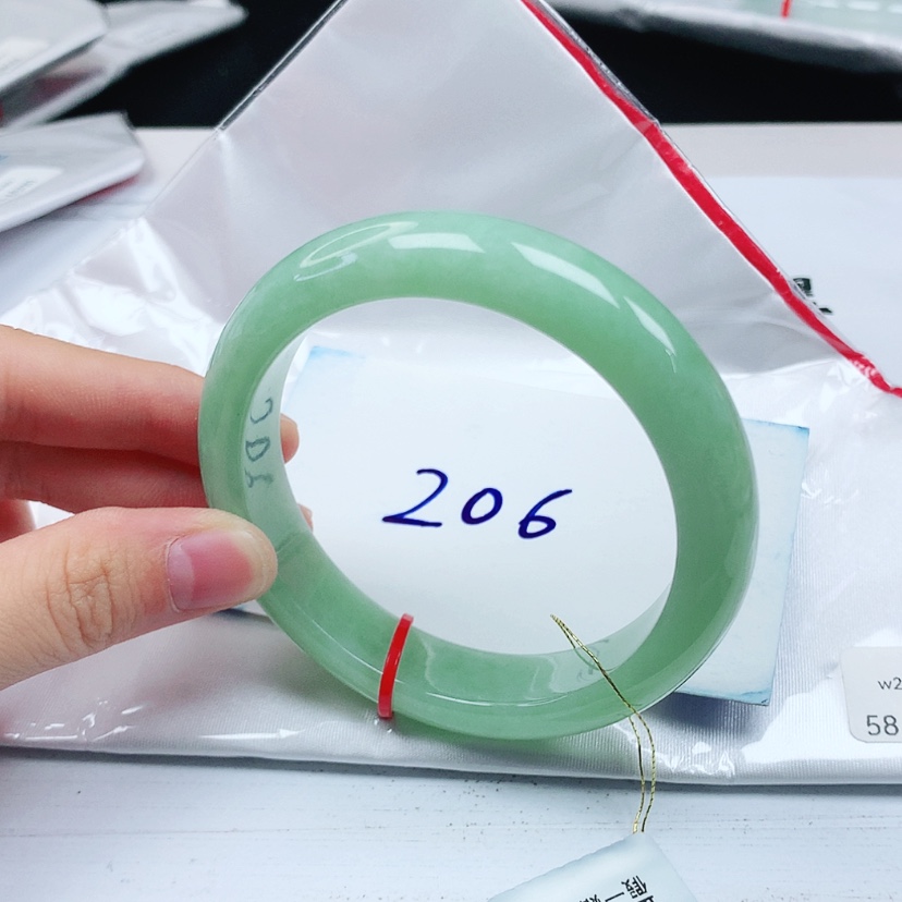 【闪购商品】翡翠手镯未镶嵌缅甸天然a货手镯58+