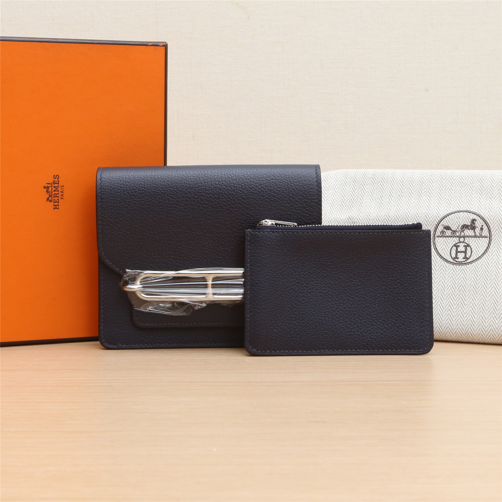 99新 Hermes/爱马仕 小花6欢 猪鼻子 Slim 钱包 午夜蓝 EC皮 Y刻