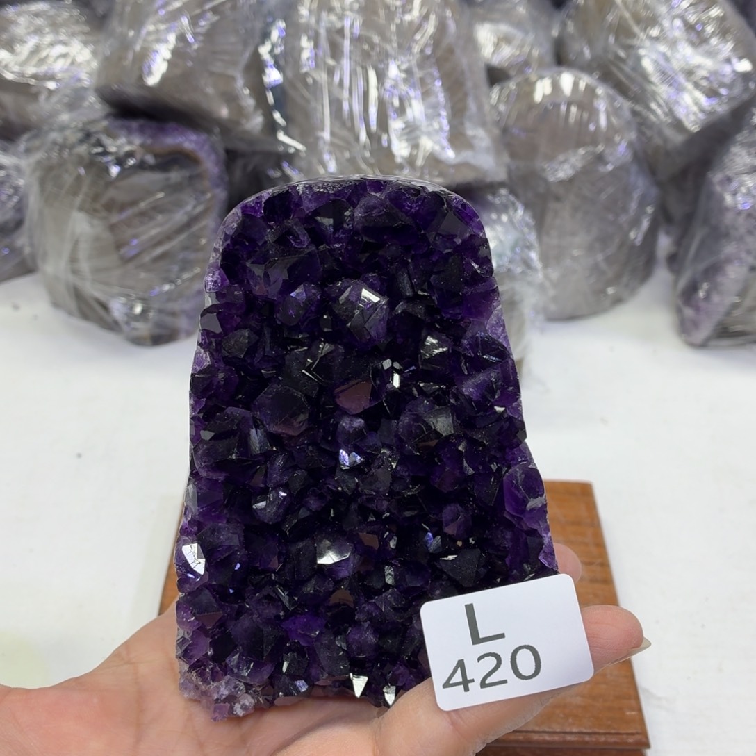 未镶嵌摆件水晶天然紫水晶