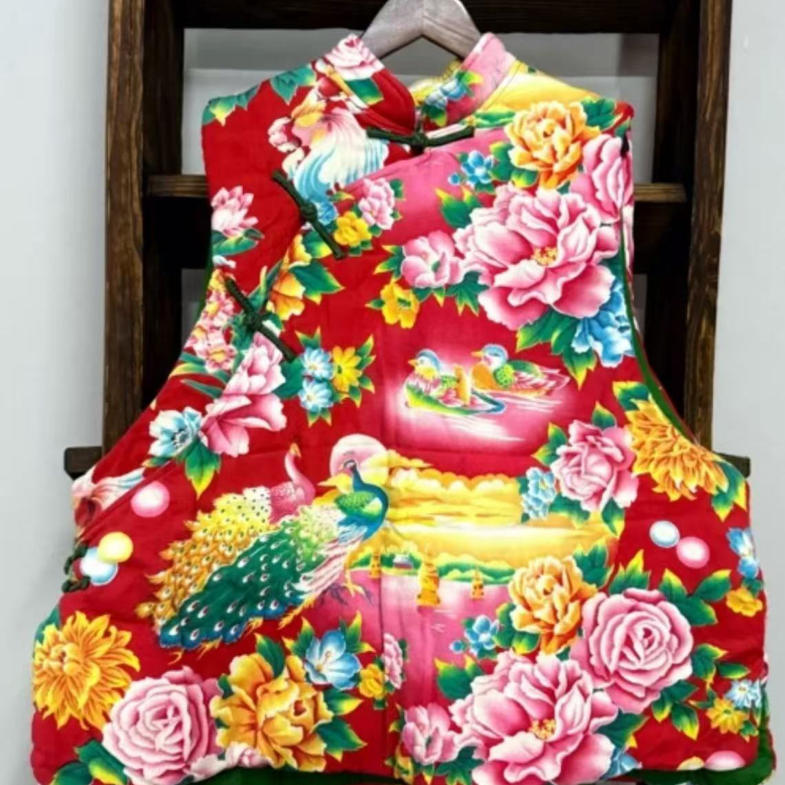 二囍古朴250506东北大花背心