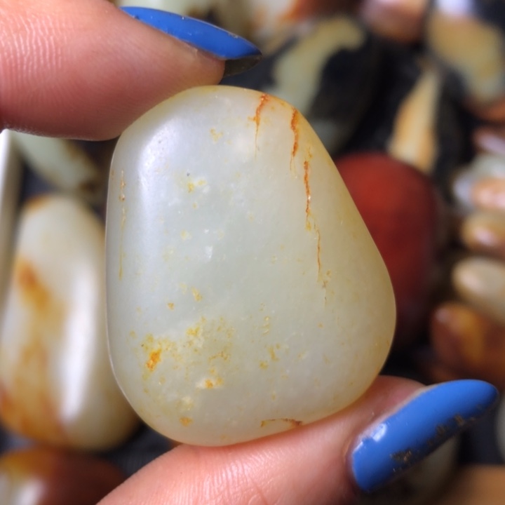 和田玉未镶嵌珠宝奇石