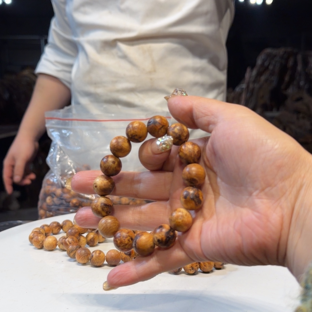 木王一刀琥珀木摆件199