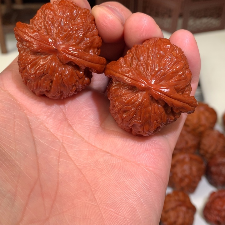 文玩核桃把件白狮子41.1