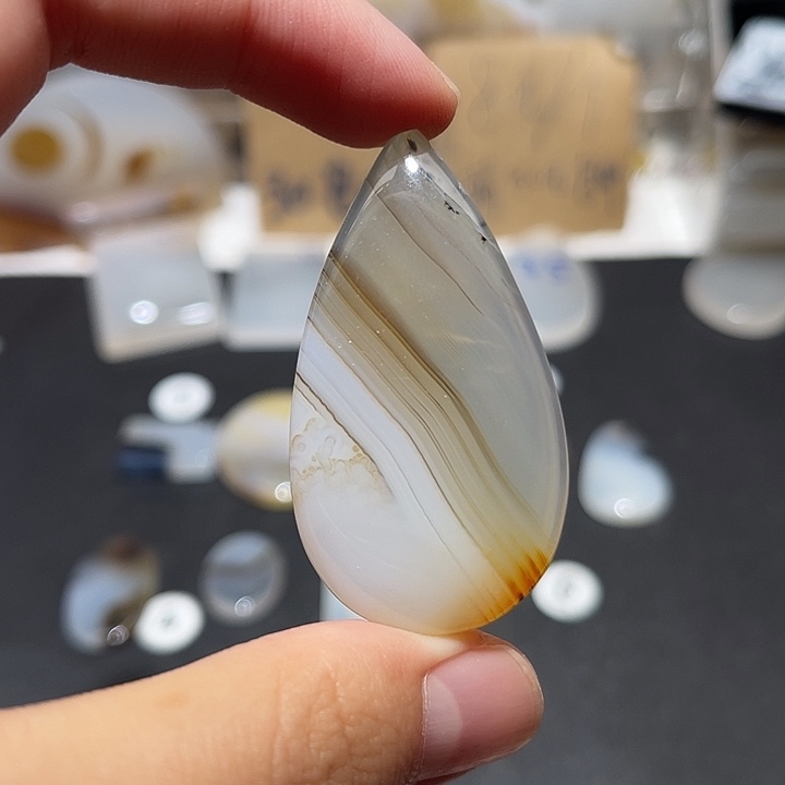 玛瑙/玉髓颈饰未镶嵌