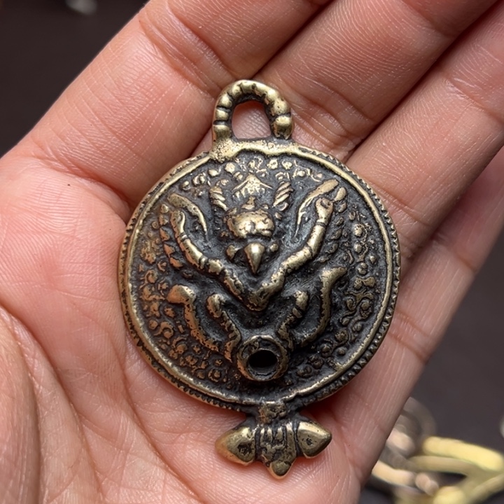 铜星月菩提吊坠项链