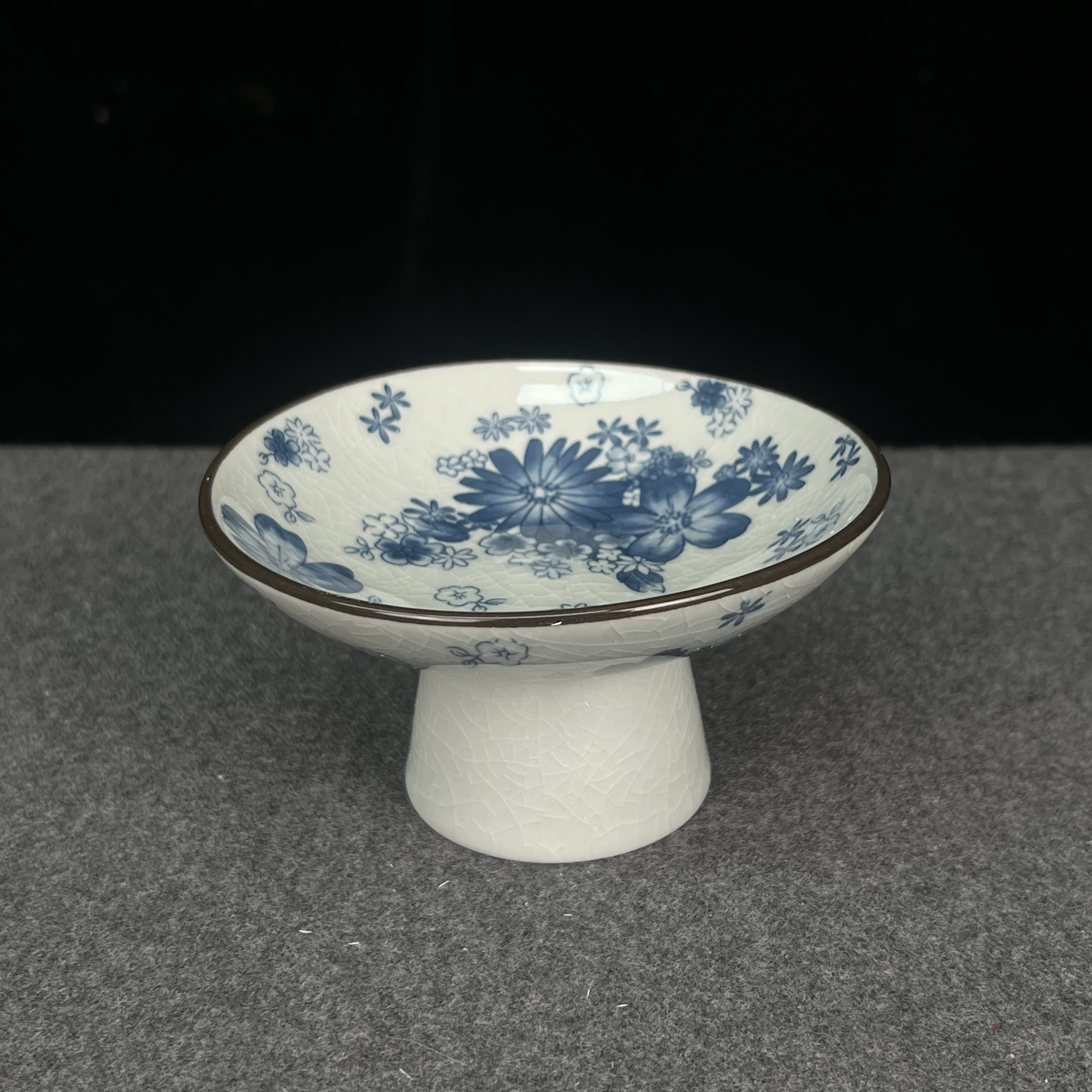 汇儒堂蓝色小雏菊陶瓷哥窑茶点盘中式高脚仿古青花高足水果供盘