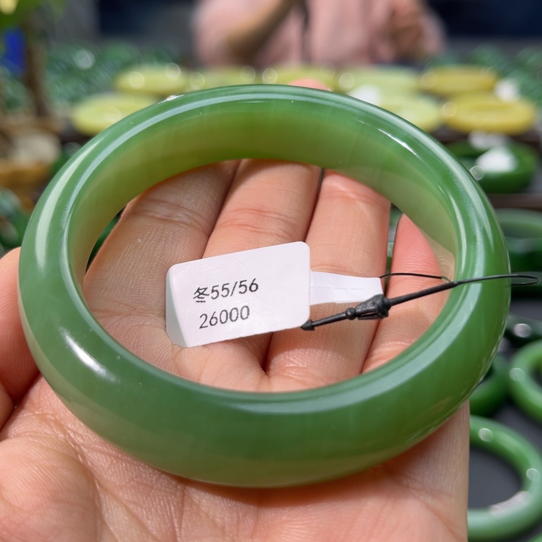 和田玉（碧玉）手镯未镶嵌