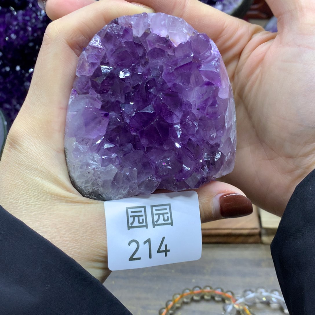 紫晶大型摆件（非配饰）未镶嵌