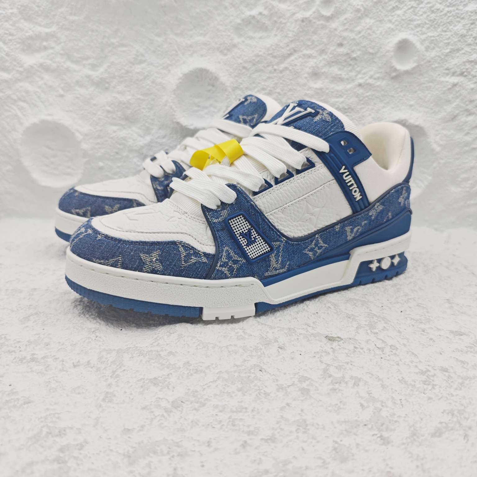 全新未使用 LouisVuitton/路易威登 蓝白牛仔trainer潮鞋
