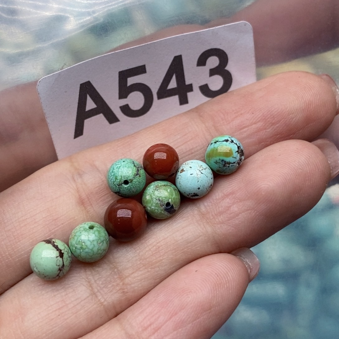 南红玛瑙未镶嵌珠宝奇石