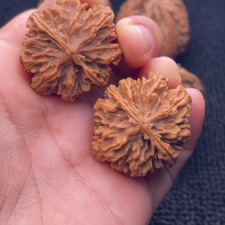 吊坠文玩核桃文玩核桃2
