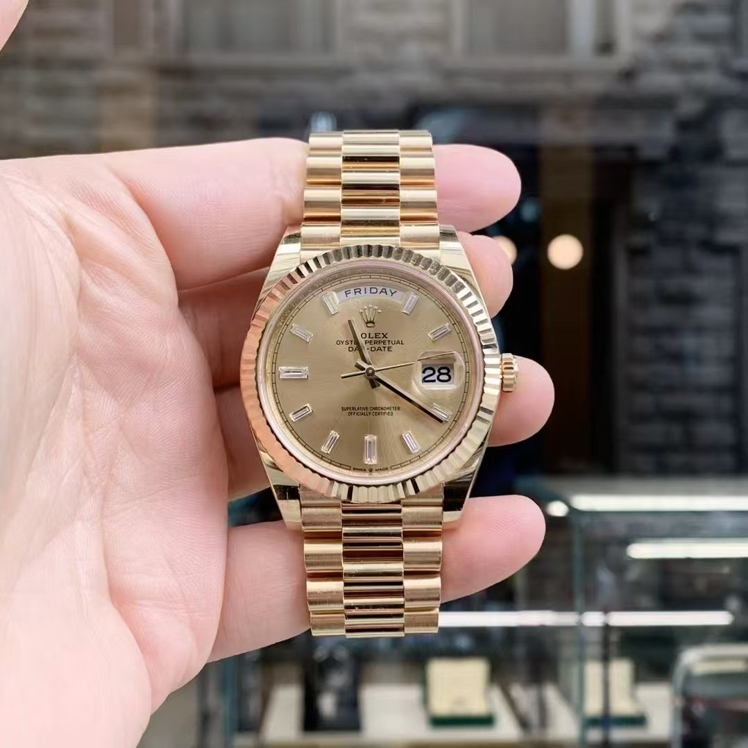 99新 Rolex/劳力士 228238-0005黄冰糖 40mm 23年大全套 