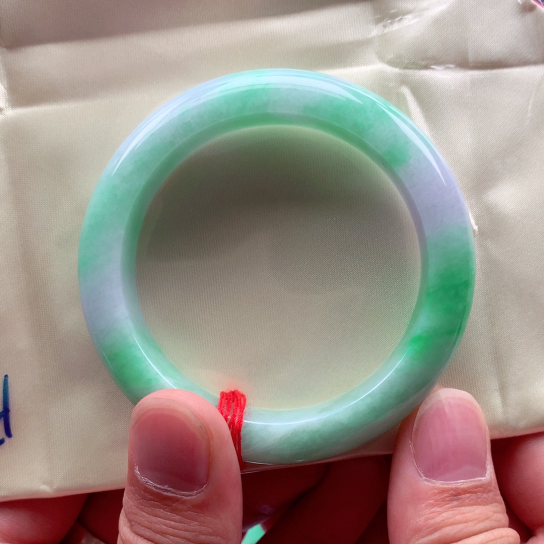 上***水翡翠未镶嵌手镯翡翠