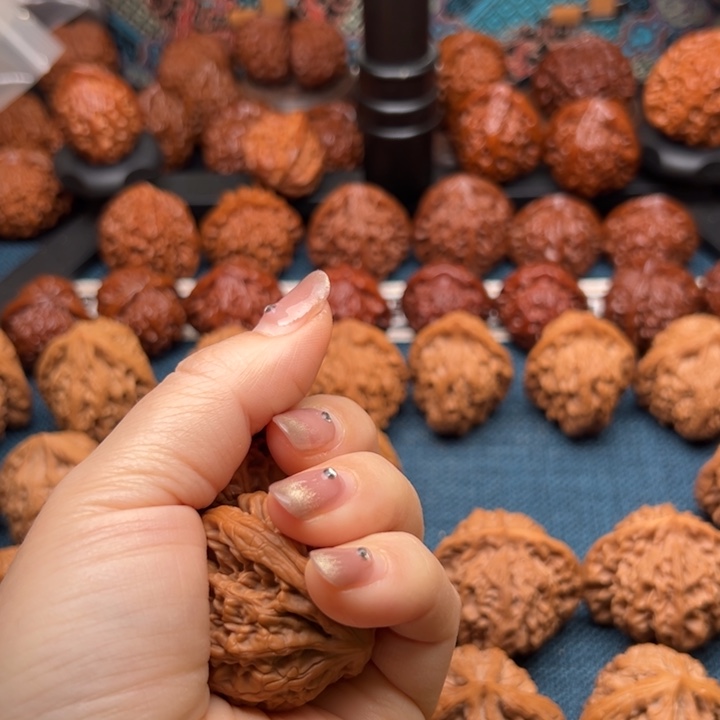 桃核吊坠枯*哥哥哥哥哥哥