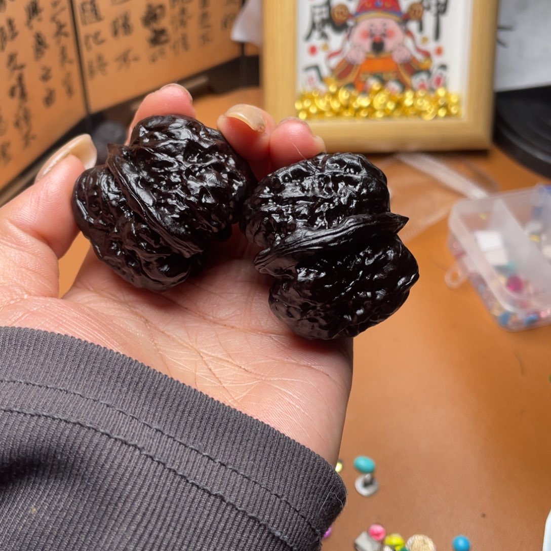 核桃?****心地闷蛤蟆头210