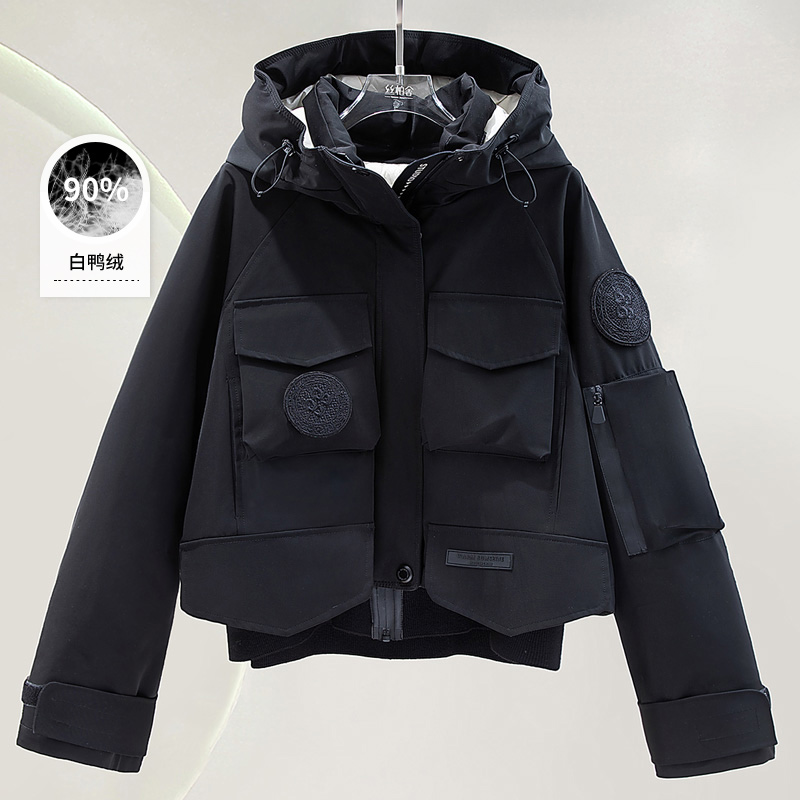 丝柏舍2025冬装新款女装时尚连帽长袖不规则衣摆羽绒服S44R9169Y