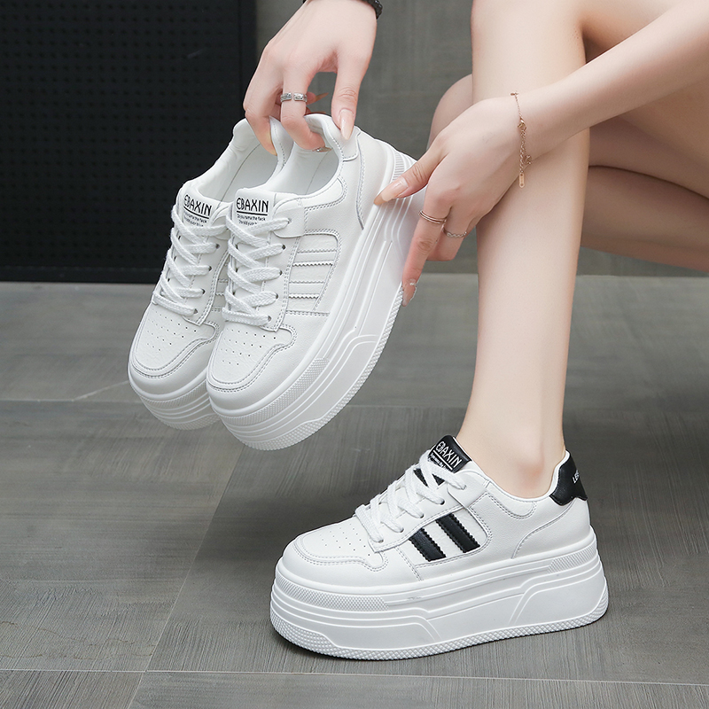 增高厚底小白鞋2025新款百搭新款休闲运动透气板鞋韩版
