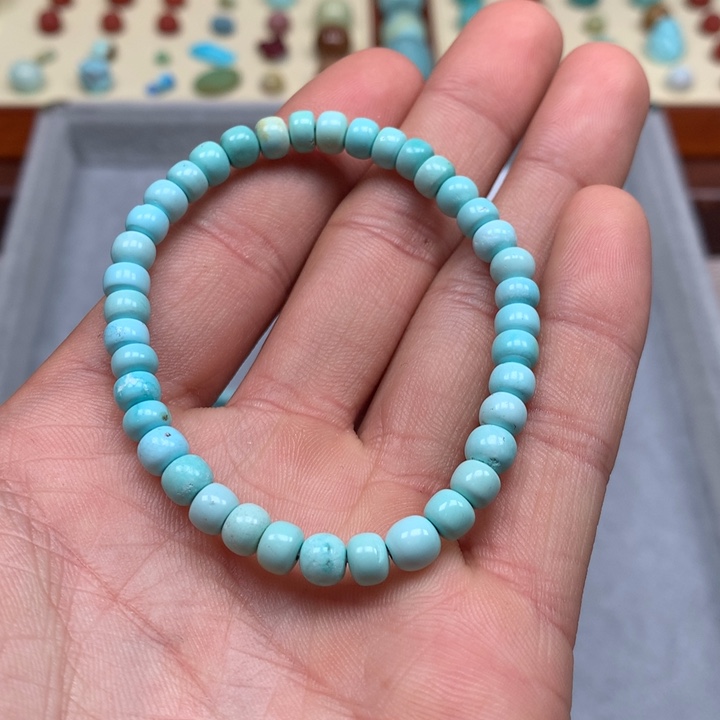 绿松石配饰未镶嵌