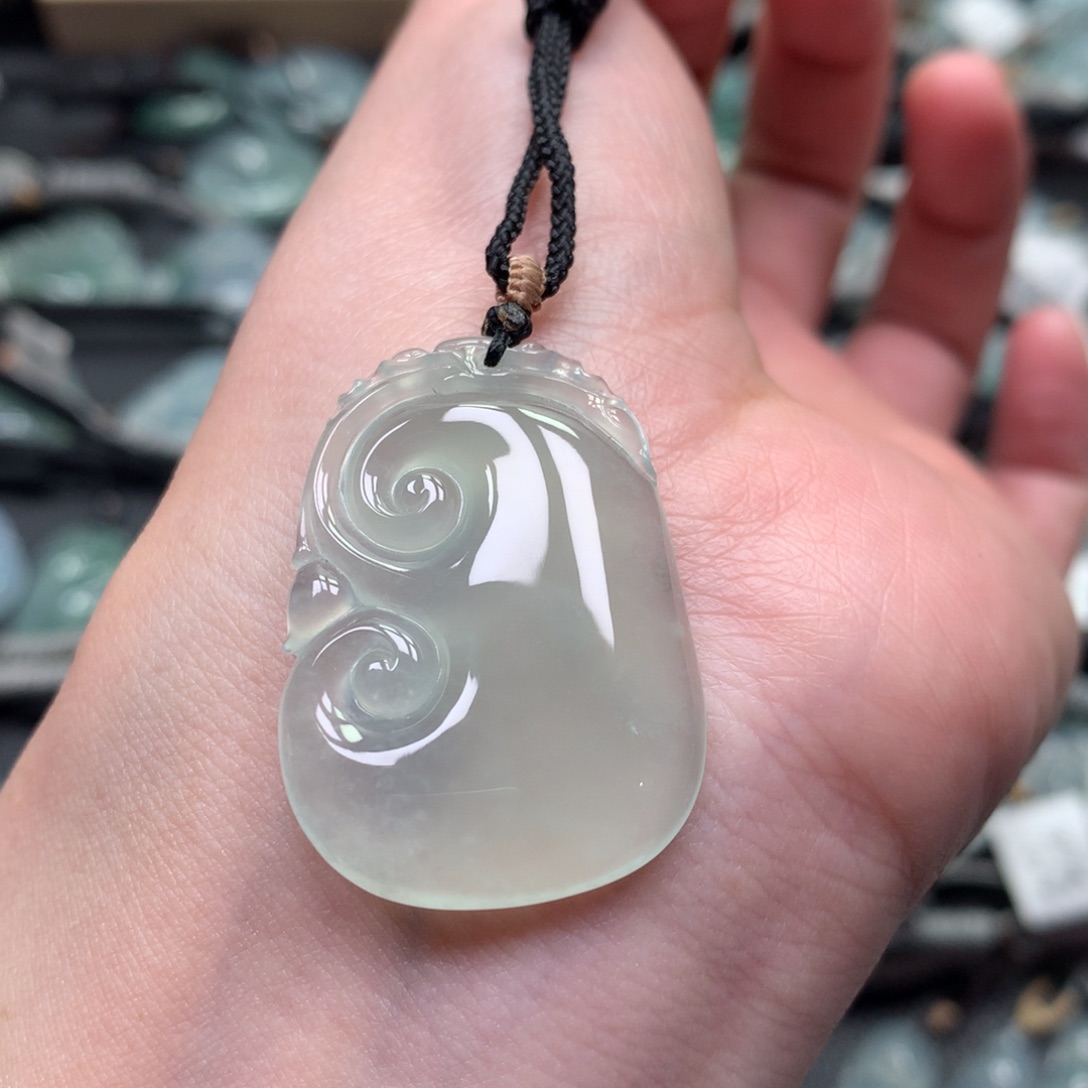 翡翠颈饰未镶嵌000000000000