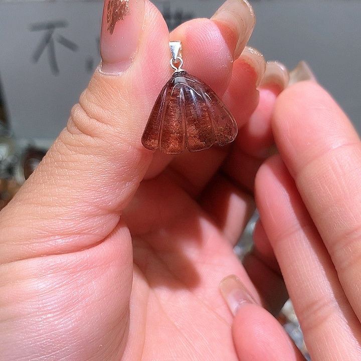 水晶吊坠未镶嵌水晶