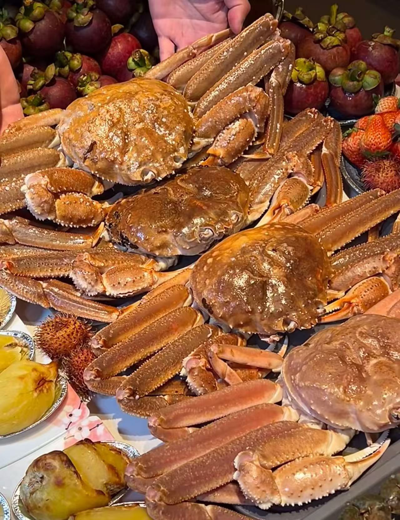 【豪】0底价起拍海鲜先称现卖松叶蟹帝王蟹波龙澳龙甜虾鳌虾等鱼类