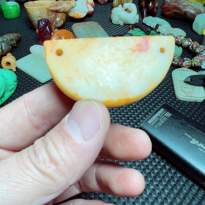白玉菩提吊坠漂亮