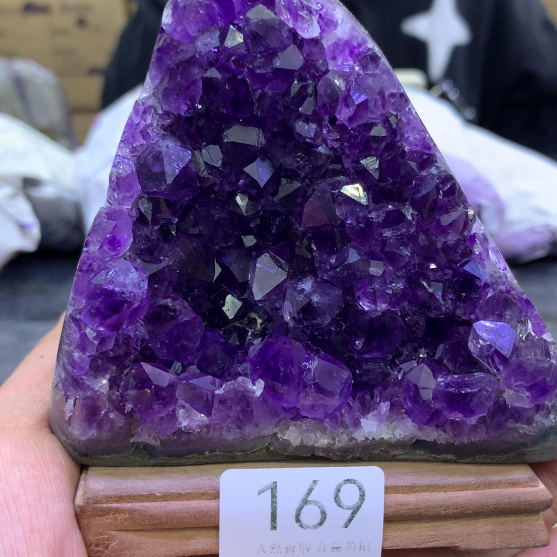 水晶摆件未镶嵌紫晶169