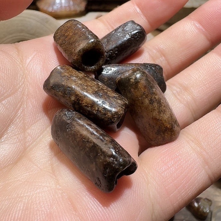 和田玉（糖玉）颈饰未镶嵌李**好