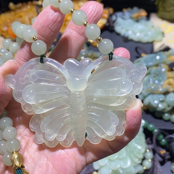 岫玉岫玉吊坠未镶嵌