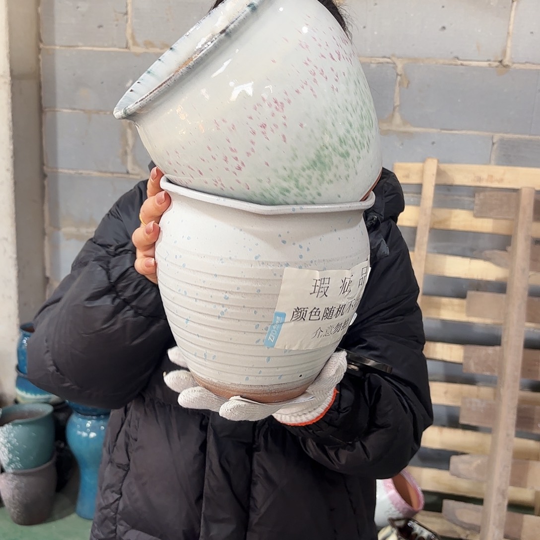 红陶瑕疵高19/19两个