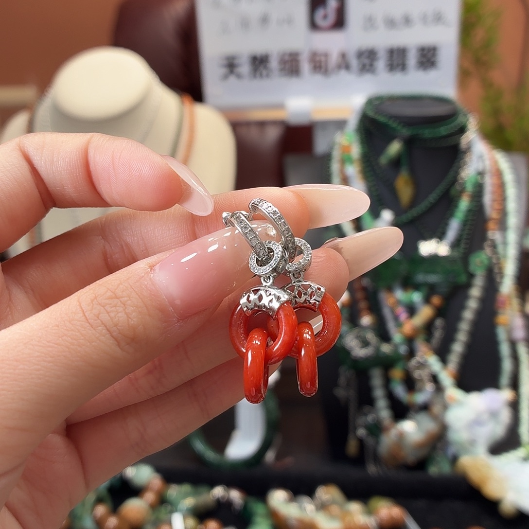 翡翠未镶嵌耳饰耳饰