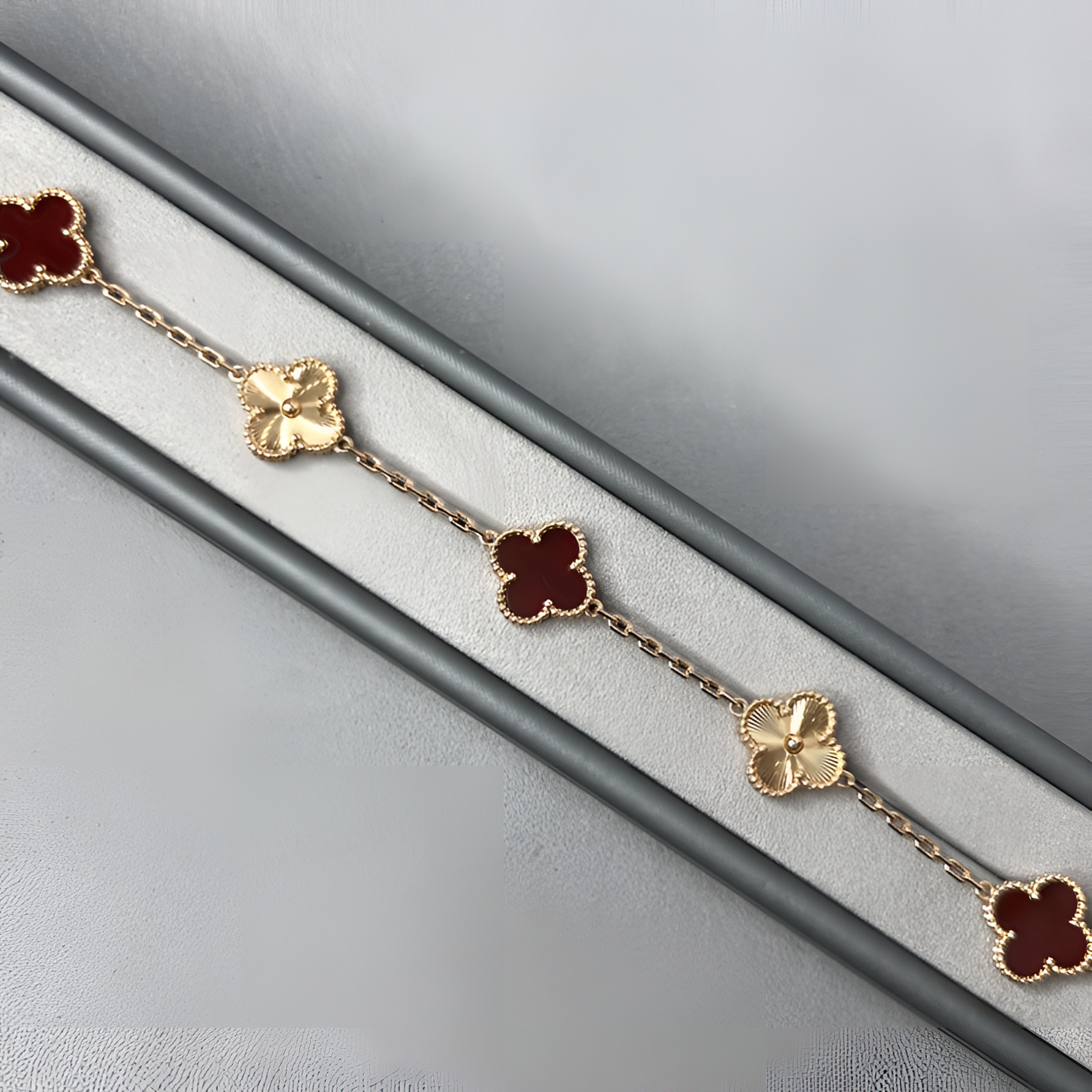 合金手链 【未开价勿拍】时尚轻奢高级四叶花手链