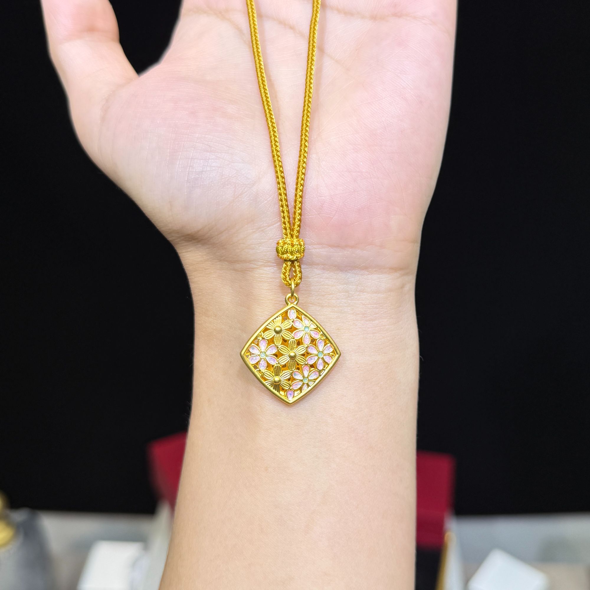 足金999非遗珐琅花丝花瓣项链 C2416001