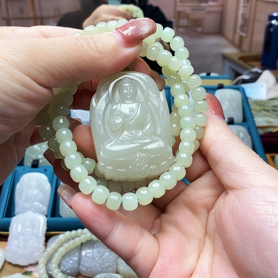 和田玉颈饰未镶嵌ℋ****