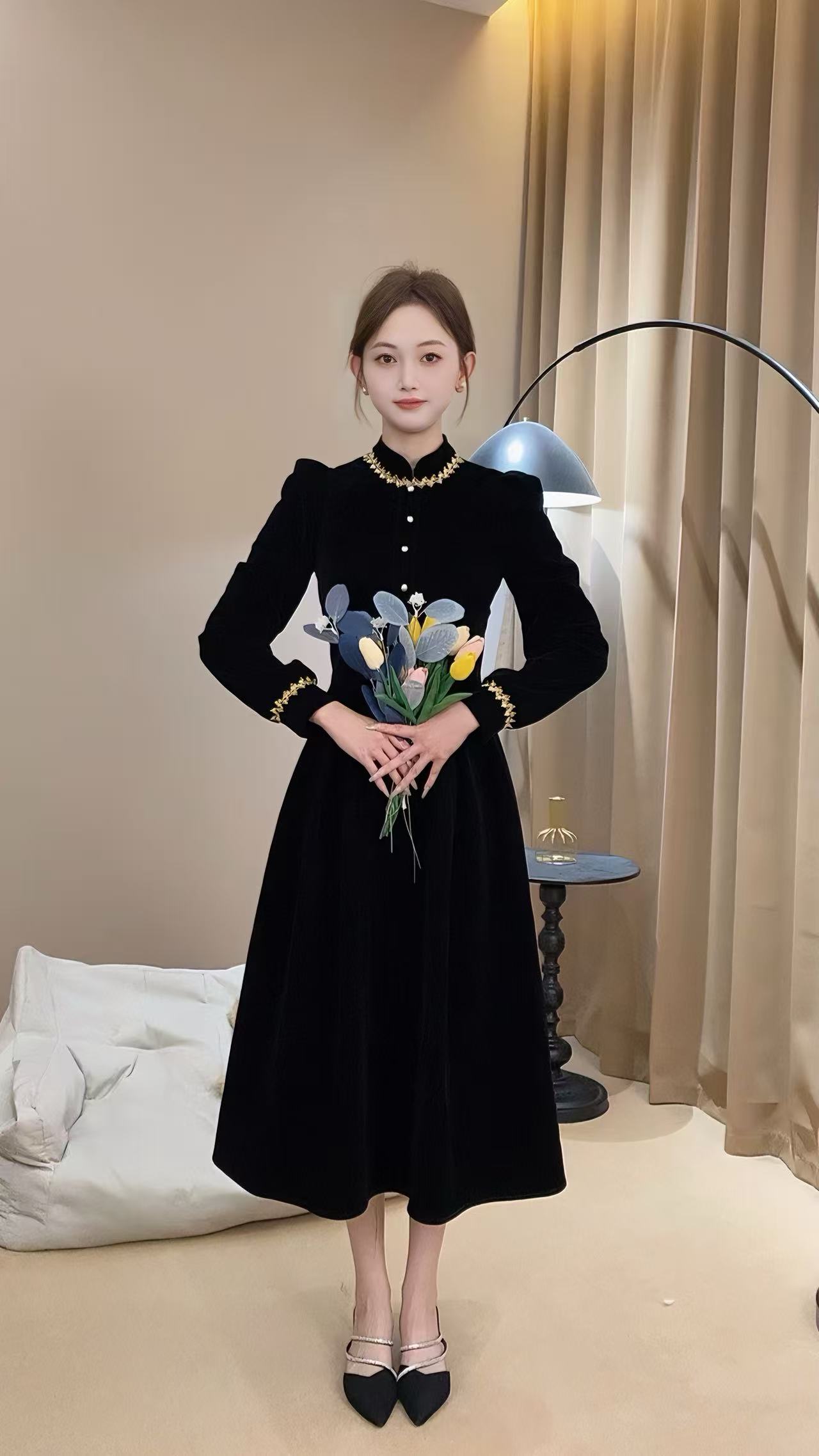 【新款6-8运贴】冬季新款定制款旗袍领刺绣显瘦气质小黑裙RS2542