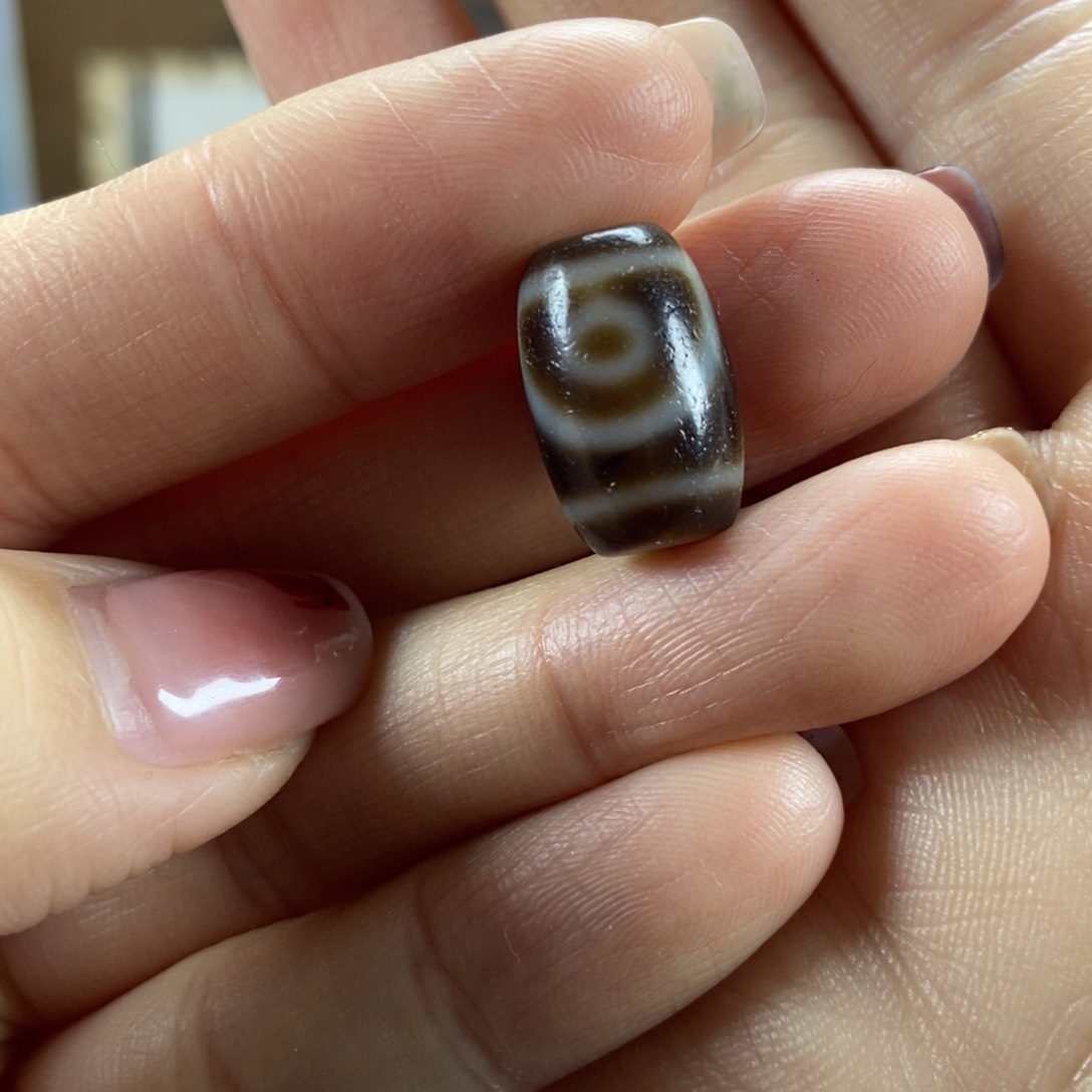 玛瑙/玉髓二眼未镶嵌