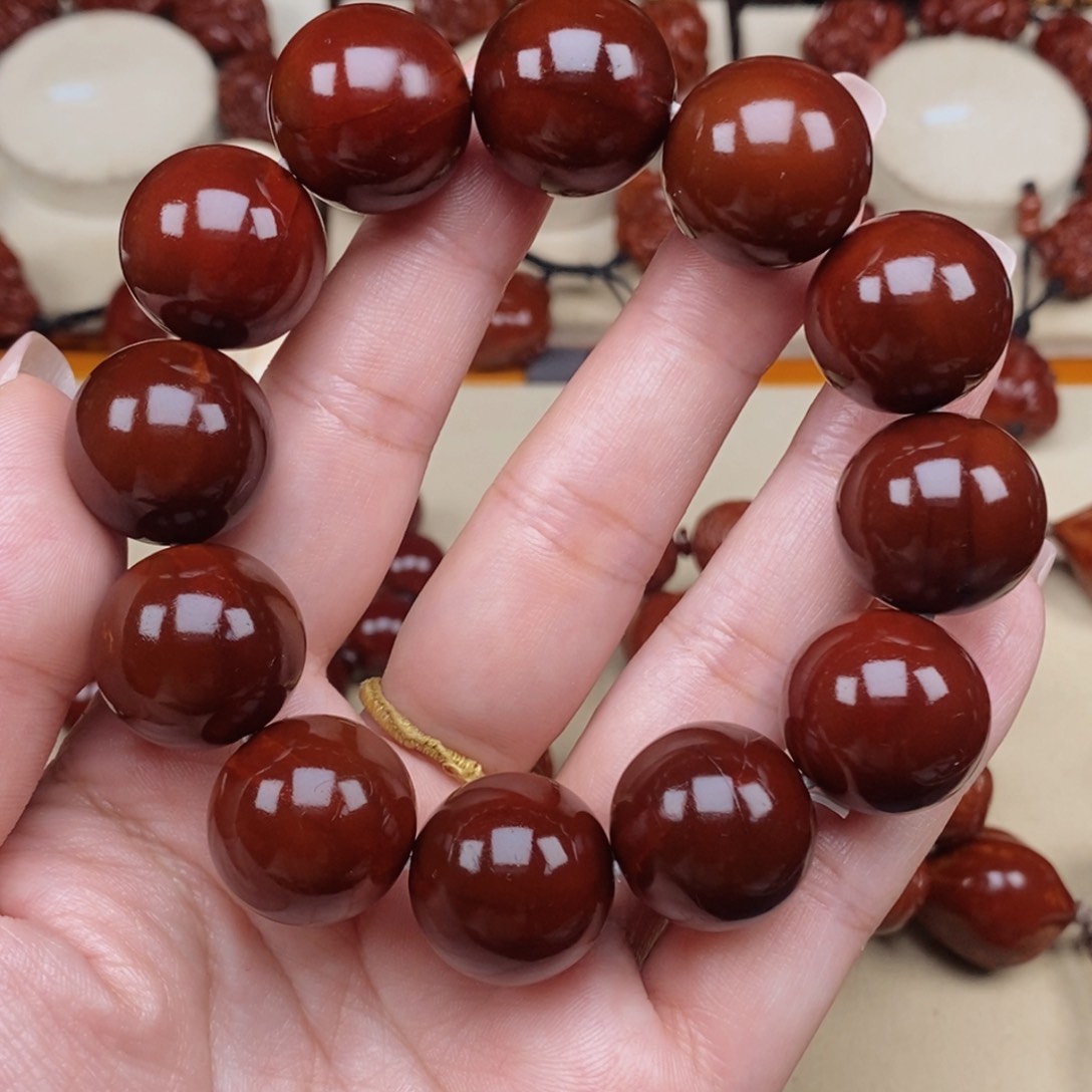 橄榄核吊坠意*利正圆光珠