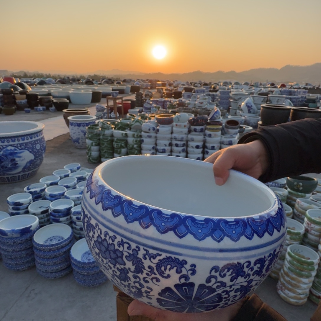 瓷片直径23，高13。。。。