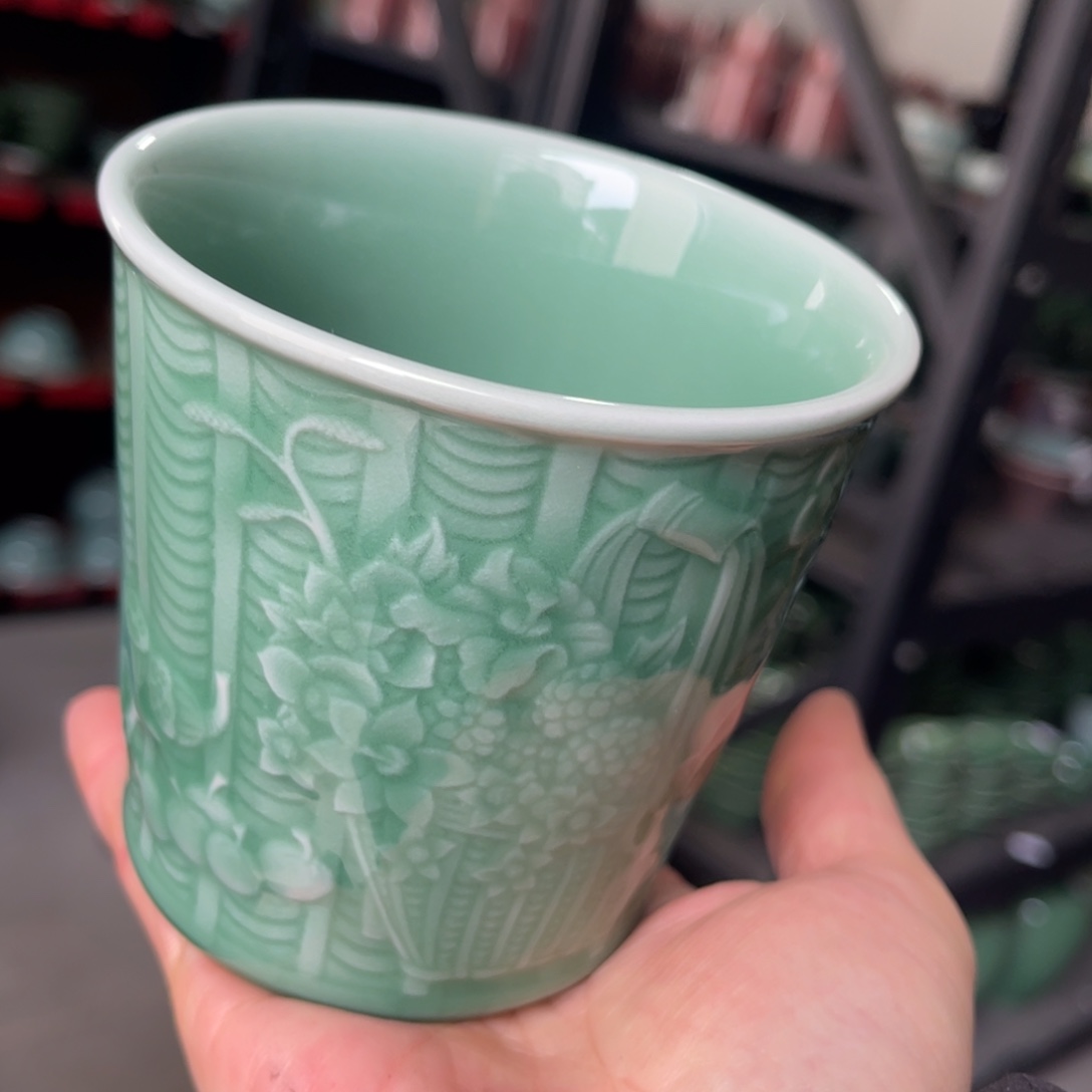 瓷片哈哈哈哈哈哈哈哈呵呵