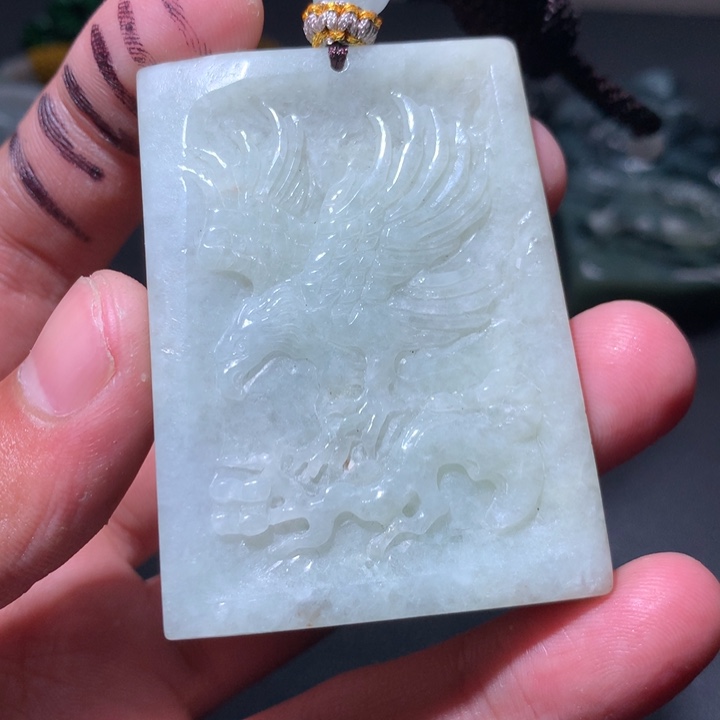 翡翠未镶嵌颈饰保真天然a货翡翠