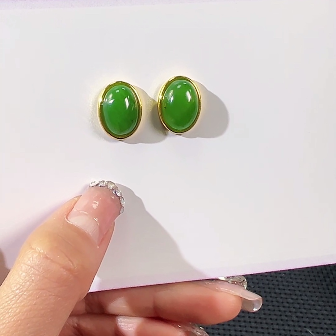 和田玉（碧玉）合金耳饰