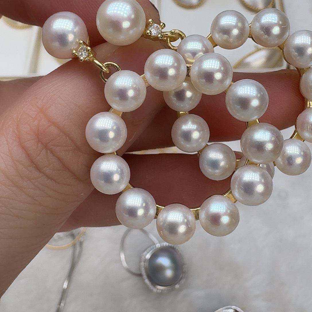 淡水珍珠耳饰未镶嵌