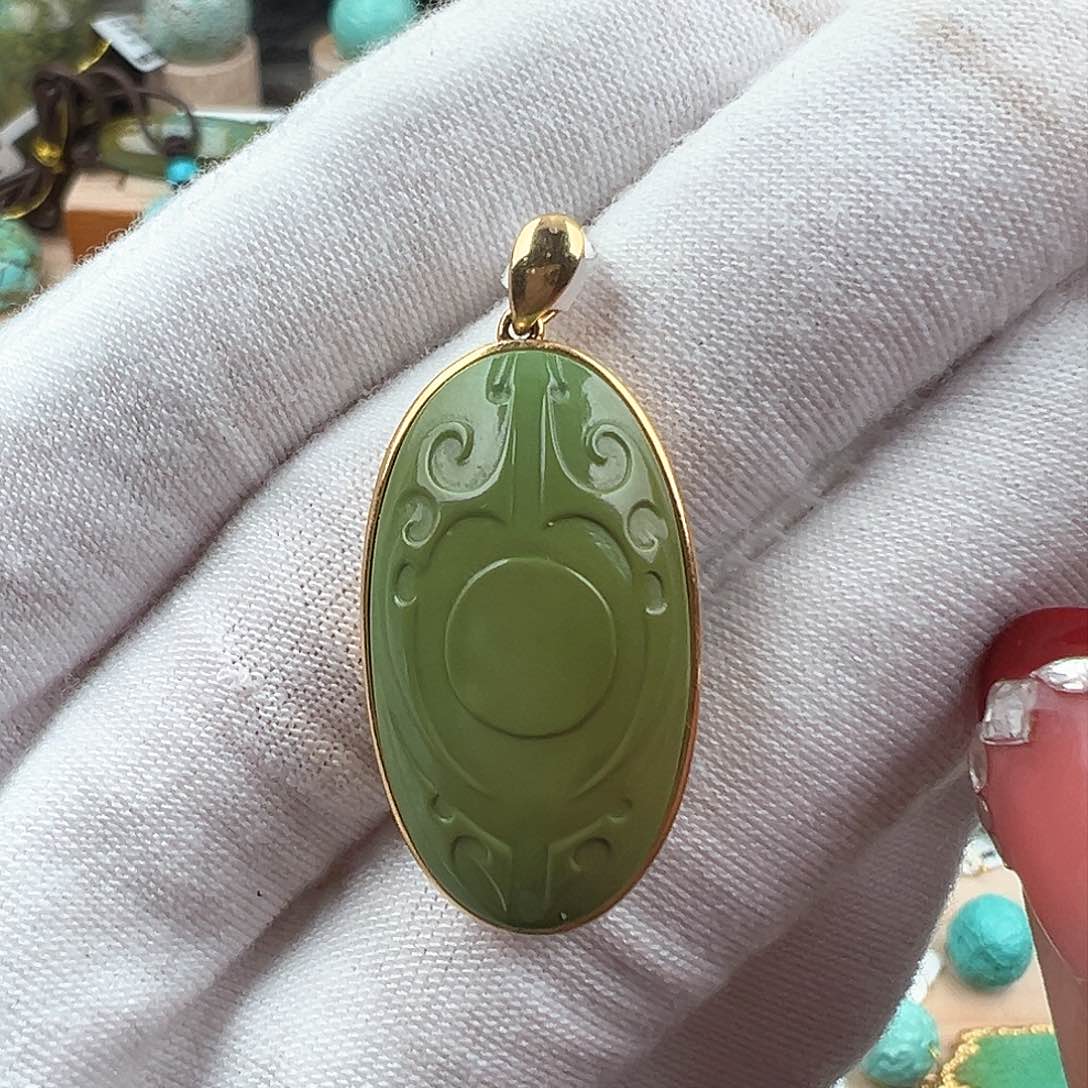 绿松石配饰18K金镶嵌