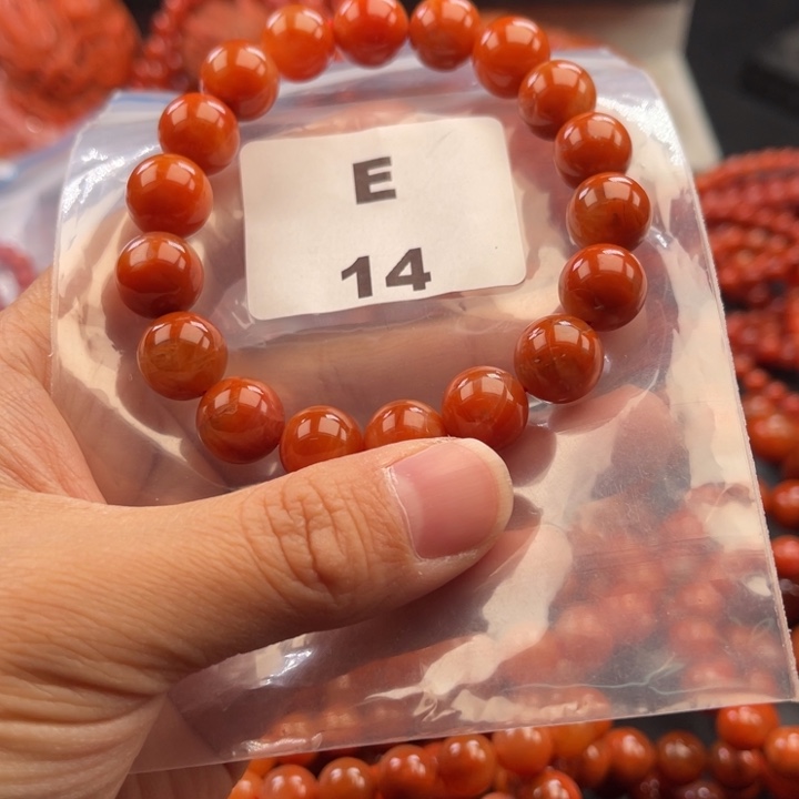 南红玛瑙未镶嵌多样性发货默认微瑕称重11mm