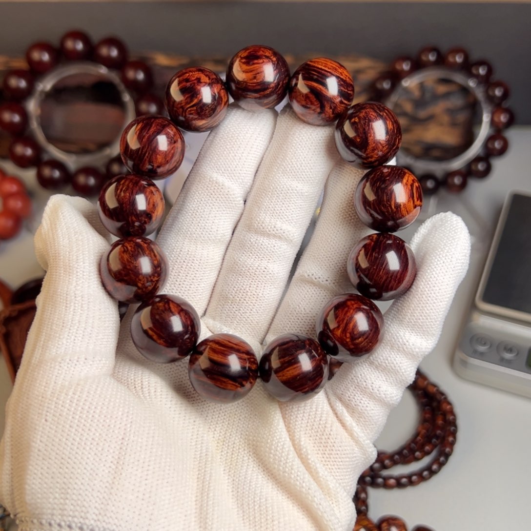 花梨木类咖*红降1.8黑金油土埋玉化料全品无瑕