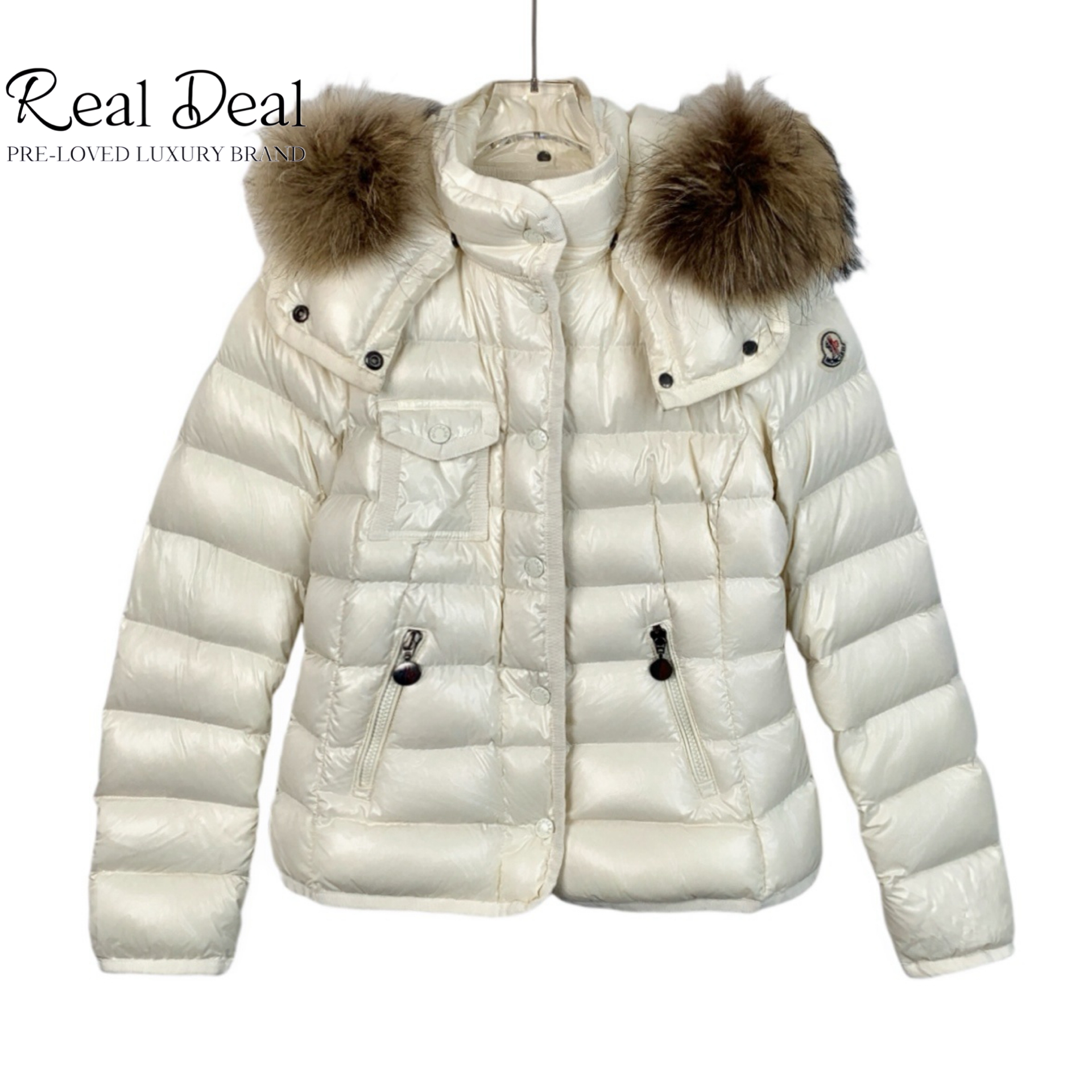 99新 MONCLER J13724 徽标贴饰毛领羽绒服 XS码 