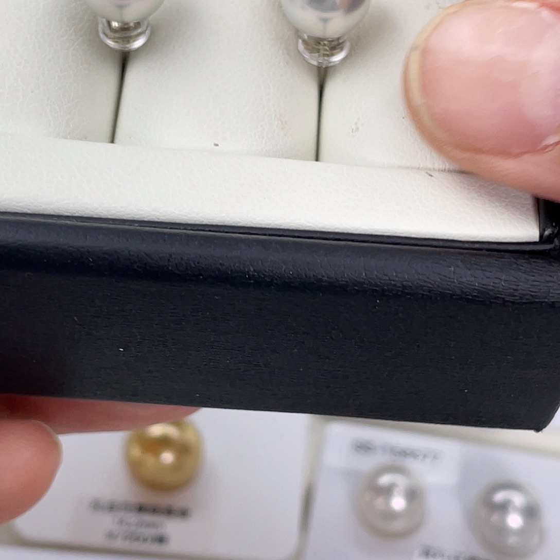 海水珍珠18K金镶嵌耳饰澳白耳钉9.4mm