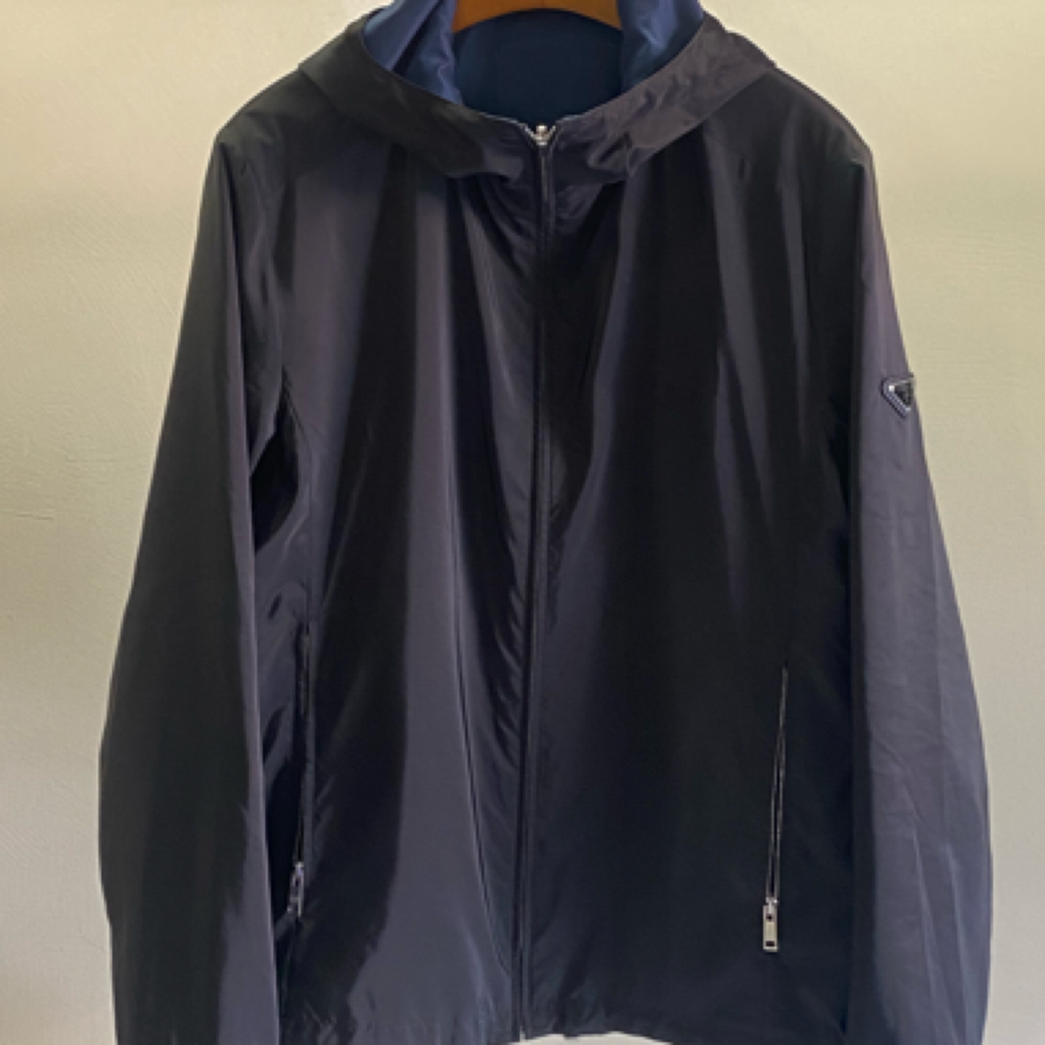 未使用 Prada/普拉达 Prada普拉达两面穿连帽尼龙夹克外套