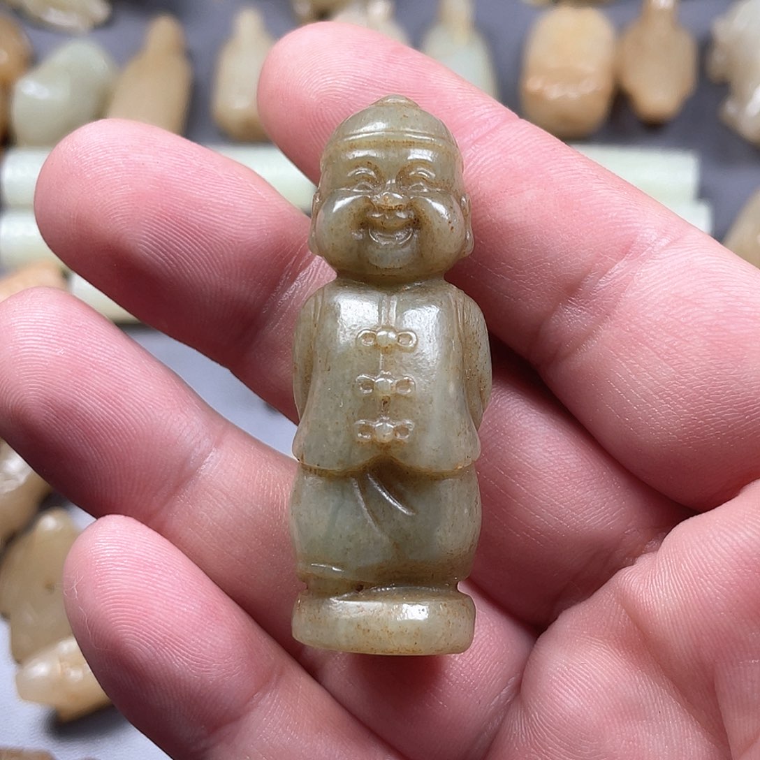 和田玉（糖玉）未镶嵌颈饰