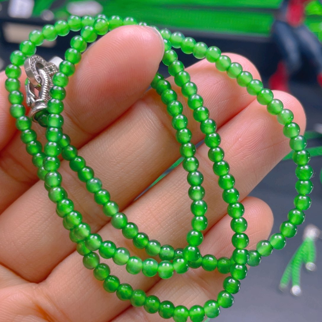 翡翠颈饰未镶嵌，1